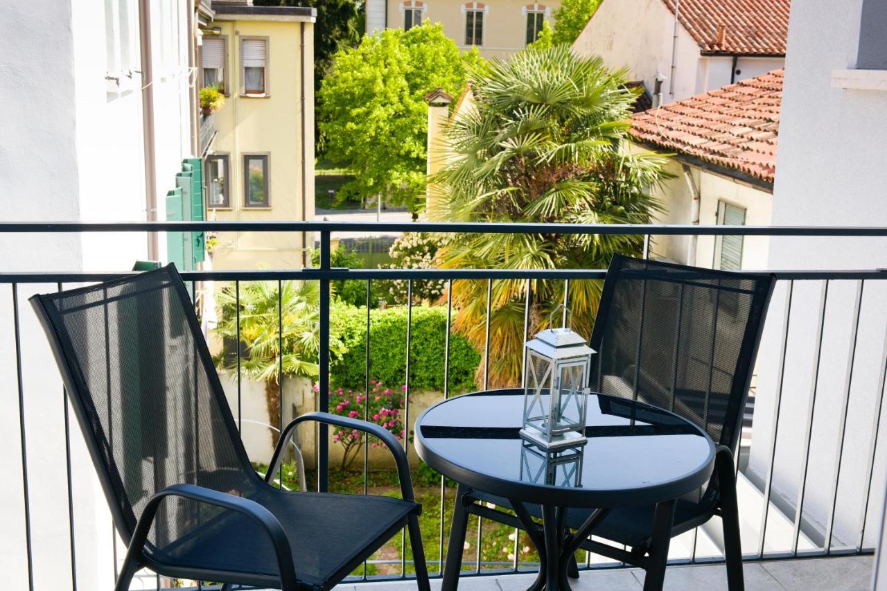 Appartement Residenza Emilia à Padoue Extérieur photo